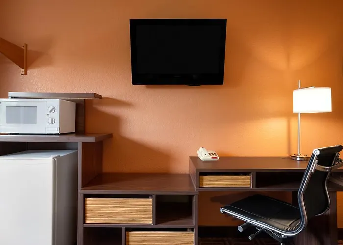 Super 8 By Wyndham Fairview Heights-st. Louis Fairview Heights