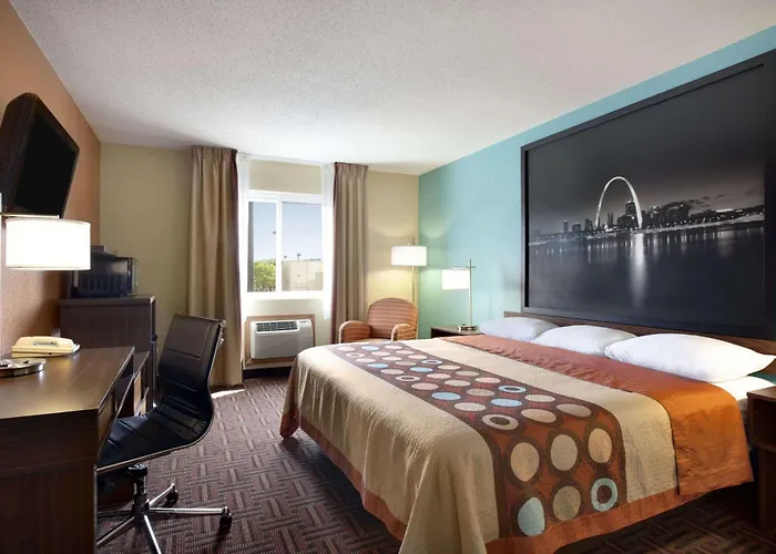 Super 8 By Wyndham Fairview Heights-st. Louis Motel