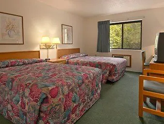 Super 8 By Wyndham Fairview Heights-st. Louis Motel Fairview Heights