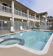 Motel Super 8 By Wyndham Fairview Heights-st. Louis 2*